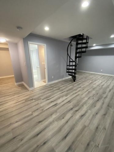 656 Cedar Ave, Atlanta GA  30318-6227 exterior
