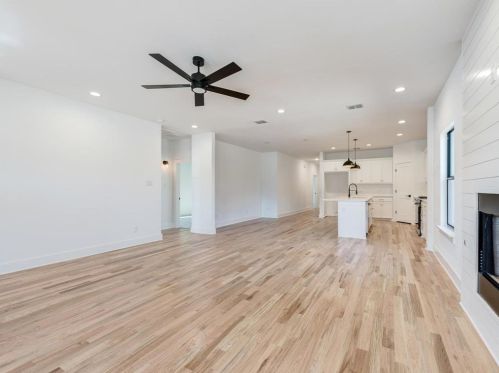 1821 Sylvania Ave, Fort Worth TX  76111-2740 exterior