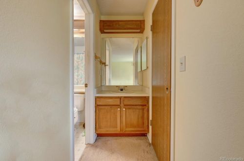 21666 Powers Pl, Aurora CO 80015-3372 exterior