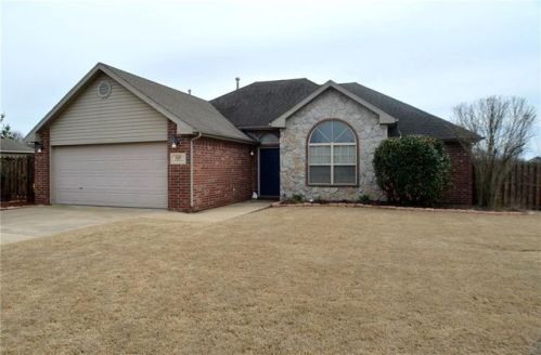 540 Jack Perry Dr, Centerton, AR 72719-8924