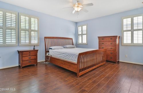 735 Eisenhower Way, Simi Valley CA 93065-8361 exterior