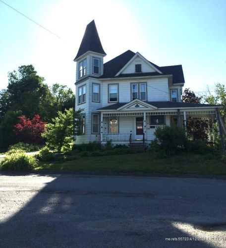 164 Lancey St, Pittsfield, ME 04967-4310