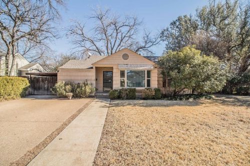 2913 Fairfield Ave, Fort Worth, TX 76116-4624