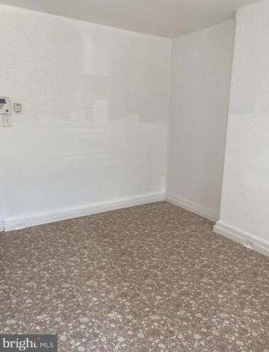 2018 Hope St, Philadelphia, PA 19122-1707