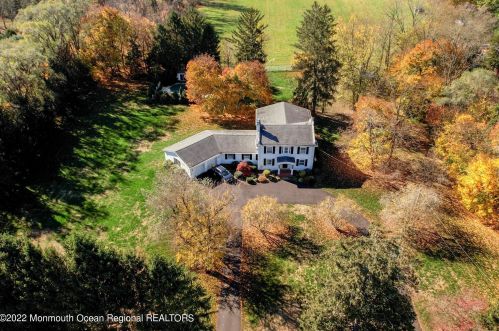 90 Holmes Mill Rd, Upper Freehold Township, NJ 08514-1802