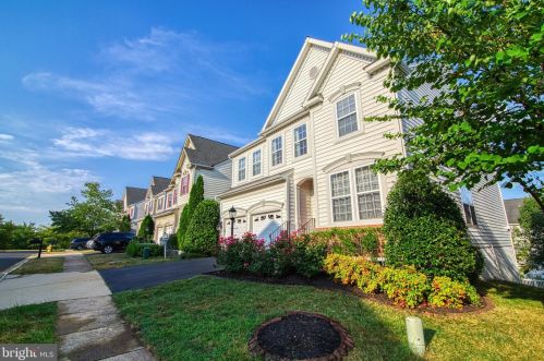 6713 Ainsworth St, Gainesville, VA 20155-6204