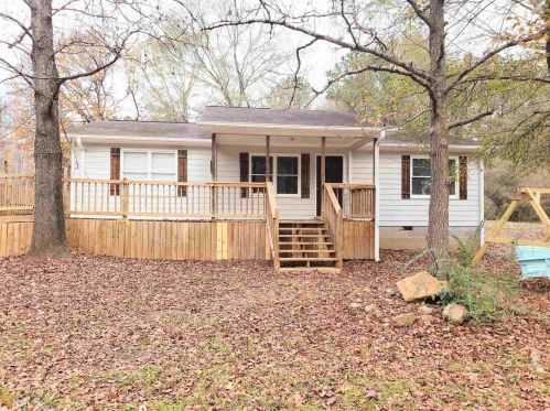 756 Millard Farmer Rd, Newnan, GA 30263-5131