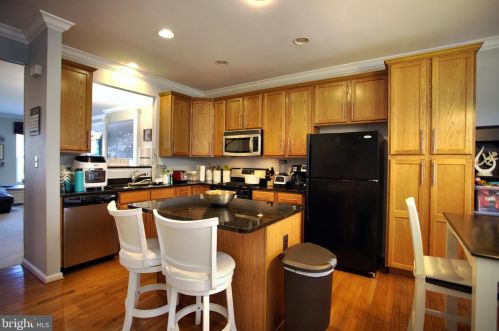 4852 Cavallo Way, Woodbridge VA  22192-5439 exterior