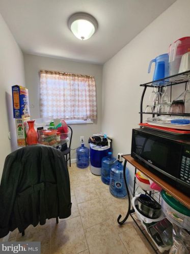 5721 5 St, Philadelphia PA 19120-2307 exterior