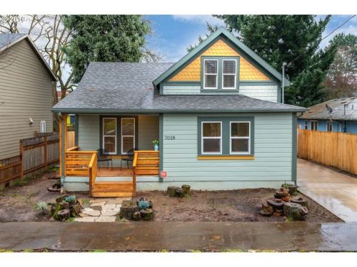 7018 10th Ave, Portland, OR 97211-4081