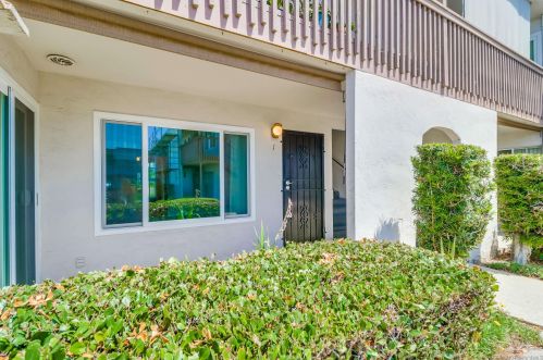 279 Moss St, Chula Vista, CA 91911-2130