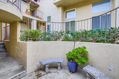 1102 Grape St, San Marcos, CA 92069-3176