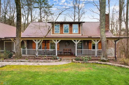 938 Waters St, Clarkesville, GA 30523-6760