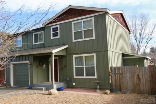 368 Maple St, Black Butte Ranch OR  97759-5032 exterior