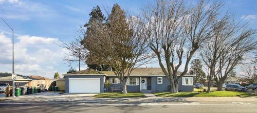 1220 Crescent Ave, Lodi, CA 95240-5515