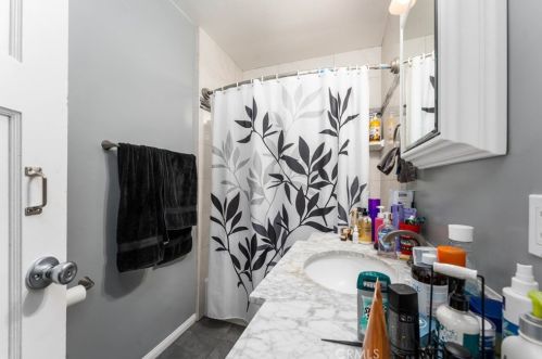 3637 1st Ave, Glendale CA  91214-2429 exterior