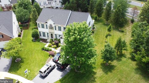 9700 Lennice Way, Bristow, VA 20136-2512