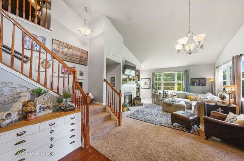 26113 Timber Ridge Dr, Minooka, IL 60410-5580