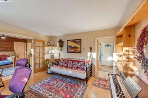 116 Hopeco Rd, Concord CA  94523-3213 exterior