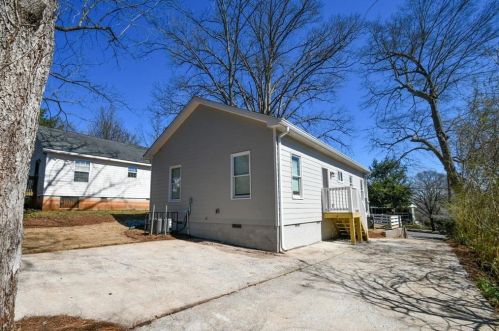 1045 Coleman St, Atlanta GA  30310-3123 exterior