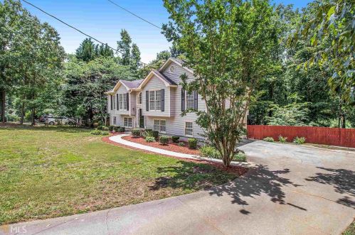 270 Christian Woods Dr, Conyers, GA 30013-5223