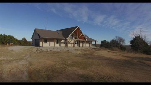 3710 Hereford Rd, Springer, OK 73458-8189