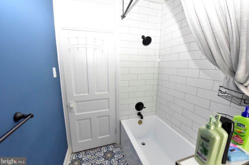 551 Vine St, Lancaster PA  17602-3517 exterior