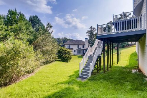 2513 Hughes Ct, Atlanta GA  30331-7896 exterior