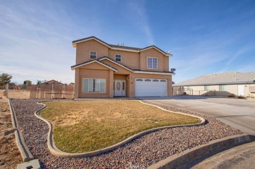 26840 Dunsmuir Ln, Helendale, CA 92342-7766