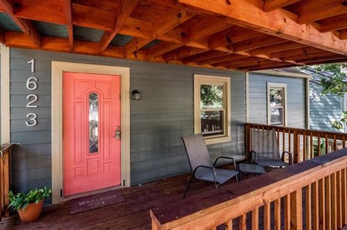 1623 Alder Ct, Atlanta, GA 30317-1917