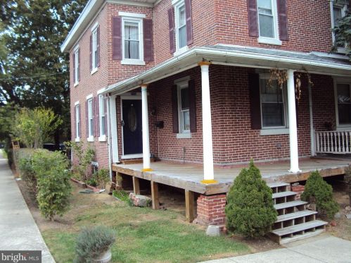 6901 Maple Ave, Camden, NJ 08109-2830