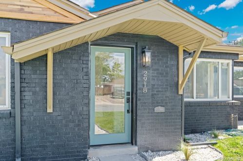 2918 Newport St, Denver CO  80207-2909 exterior