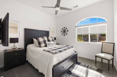 81830 Seabiscuit Way, La Quinta CA  92253-8949 exterior