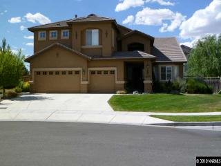 6899 Cinnamon Dr, Sparks NV  89436-6474 exterior