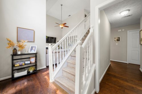 141 Eagle Glen Dr, Holly Springs, GA 30189-6916