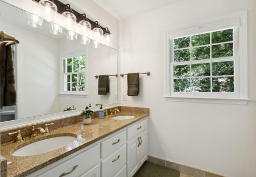 285 Brackenwood Cir, Atlanta GA  30328-2648 exterior