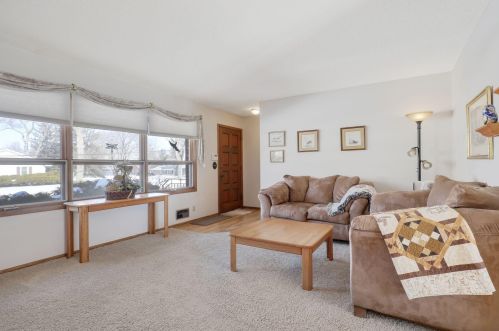 2305 5, Saint Paul MN  55112-6538 exterior