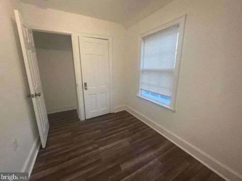 3039 Mount Ephraim Ave, Camden NJ  08104-3217 exterior