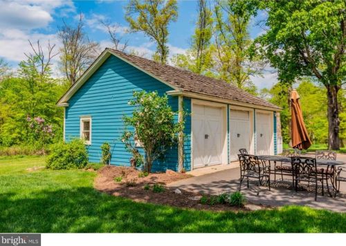 136 Mapleton Rd, Princeton NJ  08540-9600 exterior