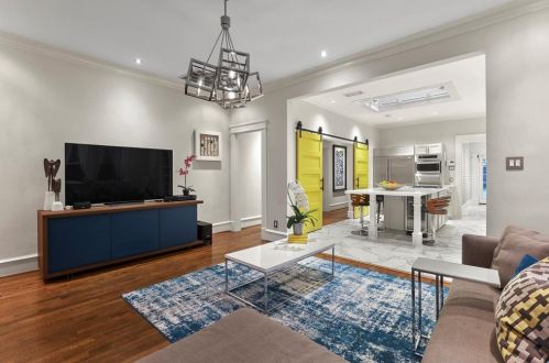 4332 Avondale Ave, Dallas TX  75219-3115 exterior