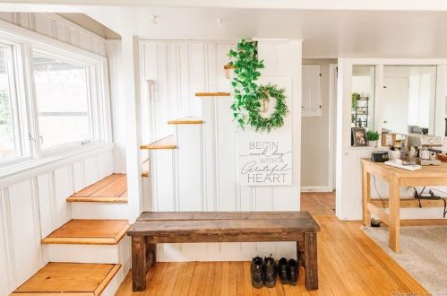 21 Great Quarter Rd, Sandy Hook CT  06482-1560 exterior