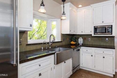 1408 Cordova Ave, Glendale CA  91207-1532 exterior