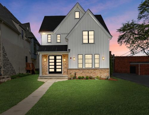 5 Mcintosh Ave, Willowbrook IL  60514-1177 exterior