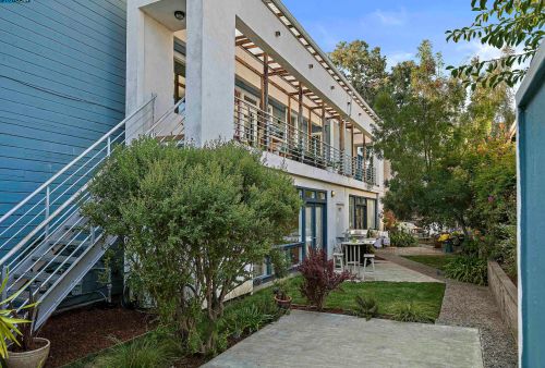 2017 Emerson St, Berkeley, CA 94703-2508