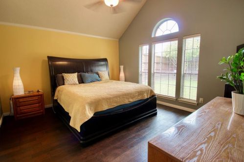 4020 Virginia Pne Dr, Carrollton TX 75007-1050 exterior