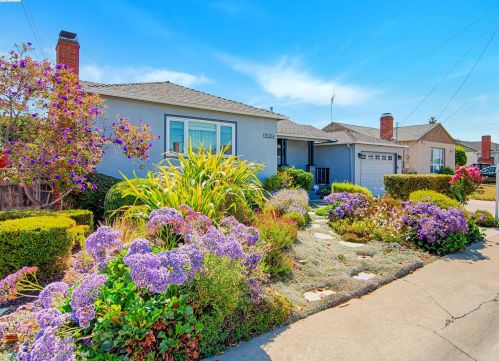 15134 Andover St, San Leandro, CA 94579-1752