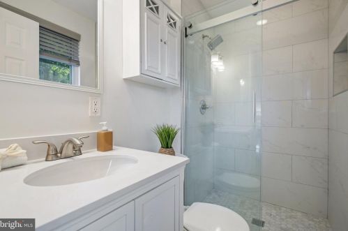 112 Blf Ter, Silver Spring MD 20902-3103 exterior