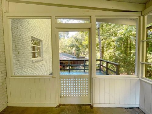 3539 Embry Cir, Atlanta GA  30341-5613 exterior