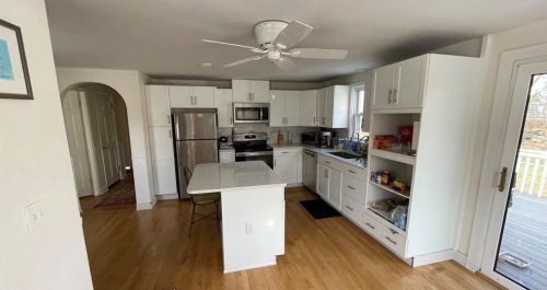 15 North Dr, Westerly RI  02891-2916 exterior