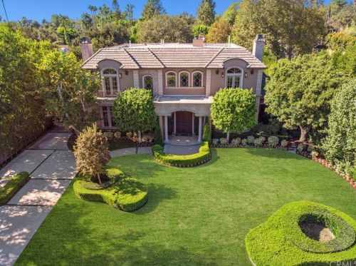 1563 Rodeo Rd, Arcadia, CA 91006-1804